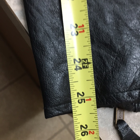 Leather motorcycle jacket - Picture 4 of 8